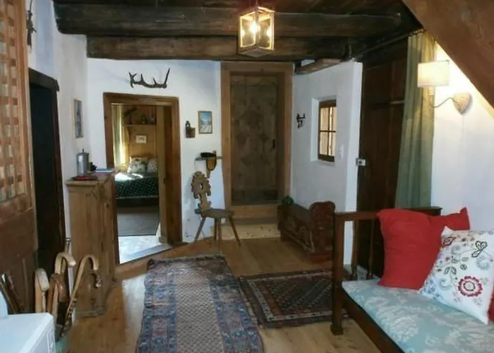 Сasa de vacaciones Alte Typische Engadinermuehle By Interhome